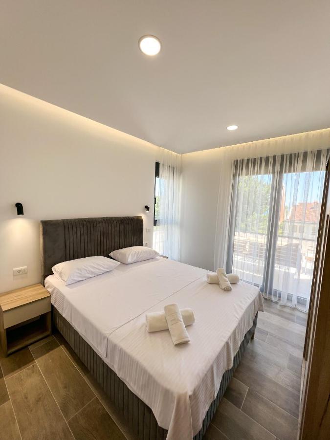 Square Residence Ulcinj Exterior foto