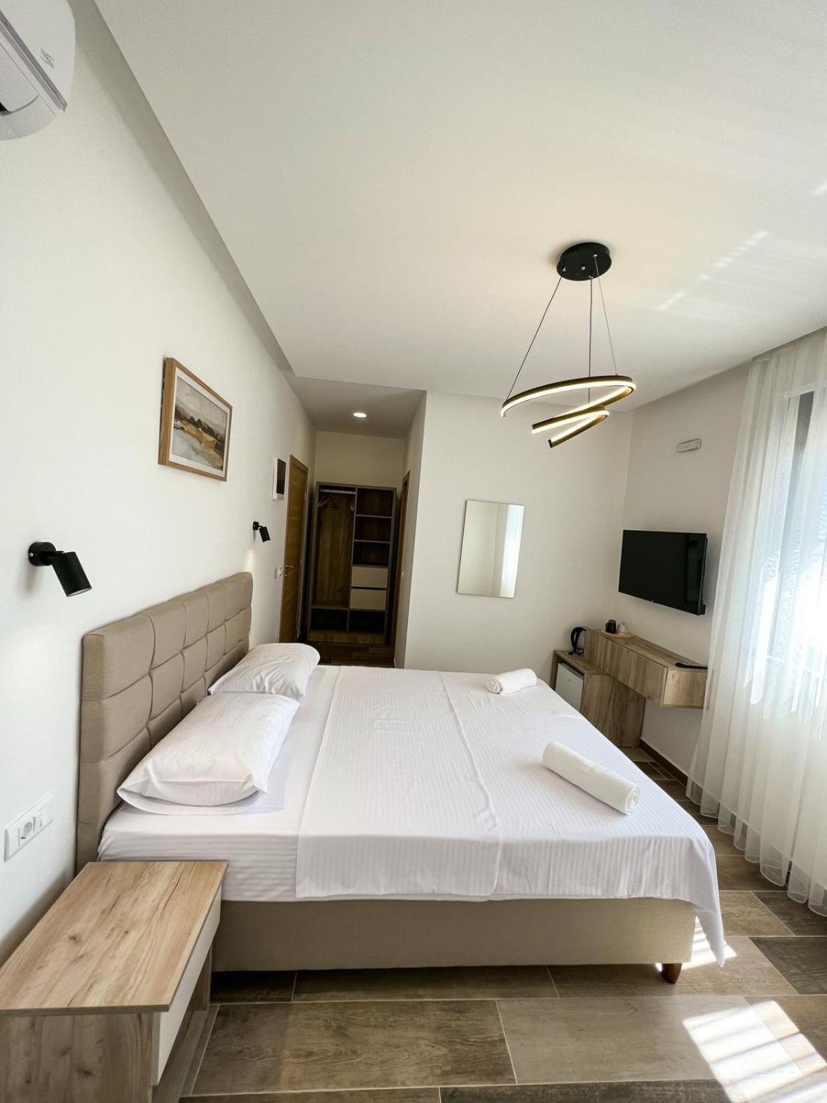 Square Residence Ulcinj Exterior foto